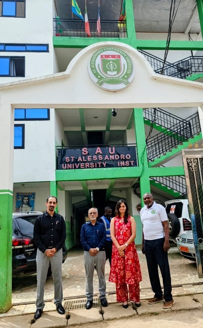 Dr Mutsu Venantius welcomes the visiting Indian fertility-clinic team.